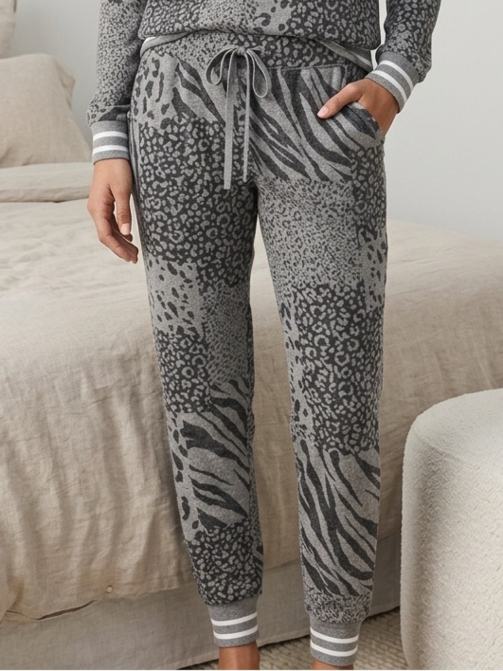 NWT PJ Salvage Women’s Black/Gray Animal Print Lounge Jogger Pajama Pants - XS